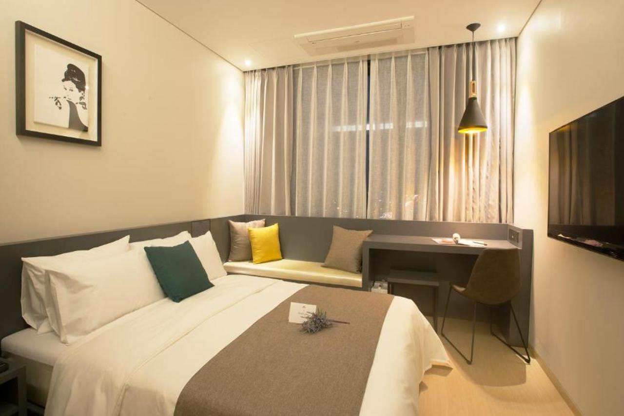 Gloucester Hotel Cheongju Buitenkant foto