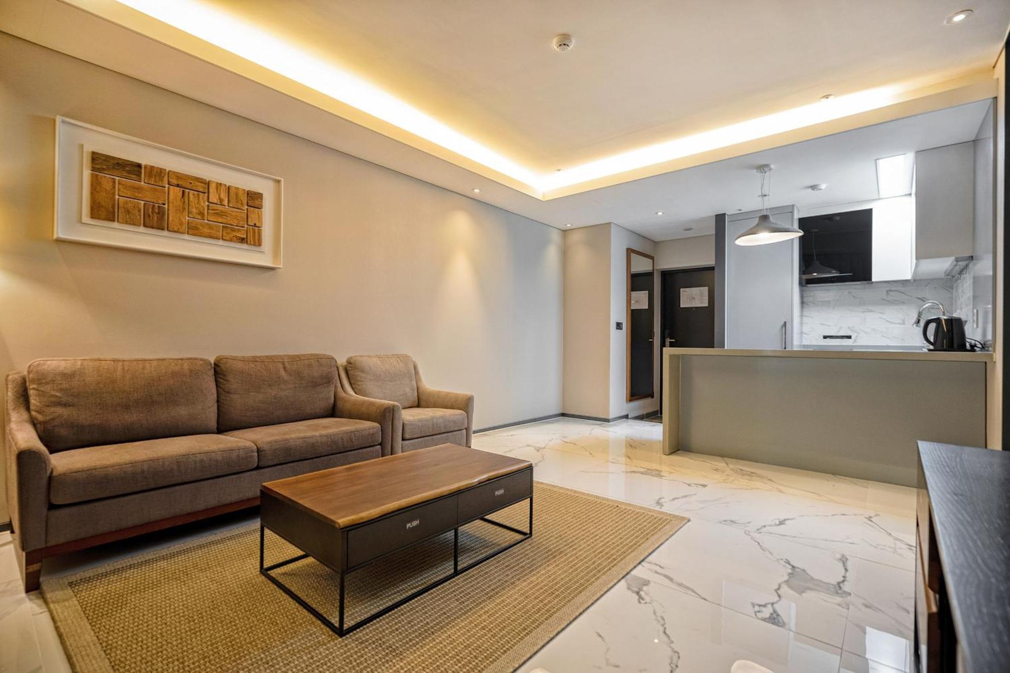 Gloucester Hotel Cheongju Buitenkant foto