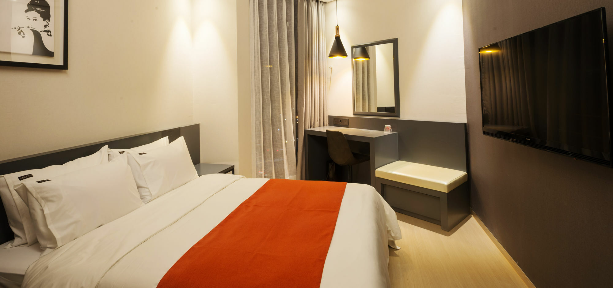 Gloucester Hotel Cheongju Buitenkant foto